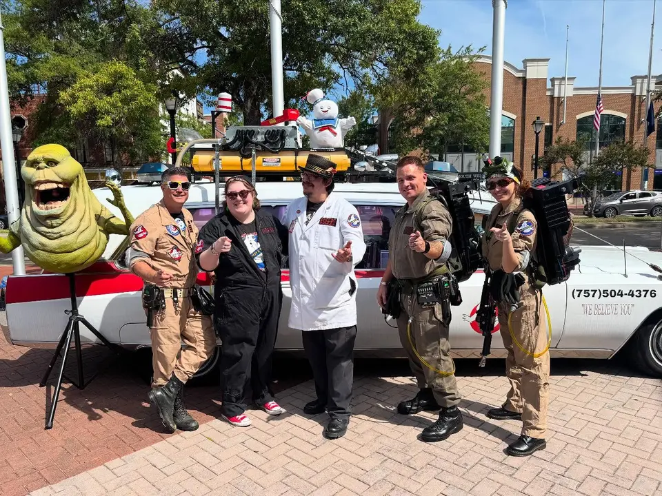Ghostbusters Virginia riding in style in the 757